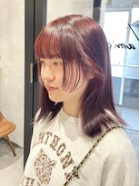 ラミエバイメルト 下北沢(lamie by melt)&nbsp;毛利/小顔 顔まわり レイヤー 暖色カラー カシスレッド ピンク