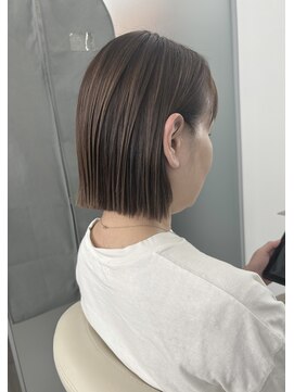 ジエクト アイロ(The Ect ilo) ヘイリーボブ♪タイトストレートパーマ