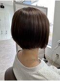 ショートボブ
