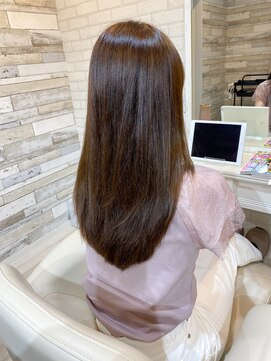 マーリャヘアー(mallia hair) レイヤースタイルレイヤーカットロングレイヤー小顔スタイル