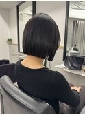 切りっぱなしボブミニボブぱつっとボブ暗髪ボブ/ショート/新宿
