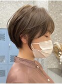船橋大人ショートボブインナーカラー丸みレイヤーくびれショート