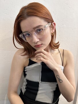 ヴィオットバイサロン(Viot by Salon) 切りっぱなしボブ アプリコットオレンジ