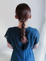 リムネ 四谷店(RIMUNE)&nbsp;タイトポニー／編み下ろし/ヘアセット