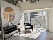 フィルム(FILM)の雰囲気（BoConceptのインテリア。落ち着く贅沢空間がおしゃれ女子に人気）