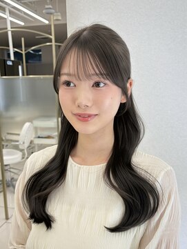 コア 銀座(COA) オリーブグレージュベージュ透明感たっぷり