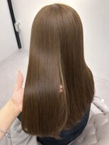 イーラ(era)&nbsp;ブリーチなしの透明感オリーブベージュ