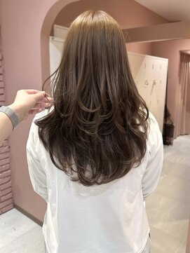 ニナ 梅田(nina) 後ろ姿も可愛く!