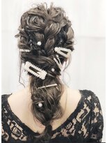 ヘアーメイク アドックス(HAIR MAKE ADOX)&nbsp;編み込みアップスタイル