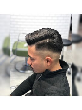 イメージア ボーノ相模大野店(IMAGE-A) 七三スキンフェードスタイル@30代40代50代60代