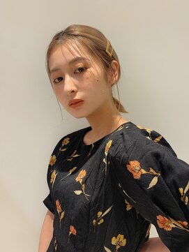 リッカ ミューク たまプラーザ(lycka mjuk) ツヤ髪ベージュカラー