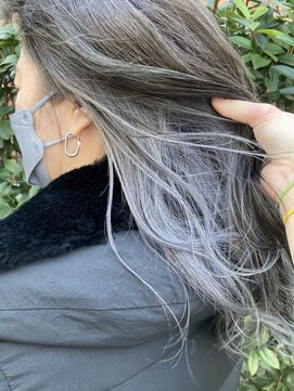 ネオヘアー 曳舟店(NEO Hair) ダークグレージュ×インナーシルバー【クゴウ】