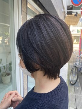 レブル(Re BuLL) うなじが隠れるショート