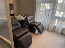 ＊ヘッドスパ＊～フルフラットのシャンプー台～