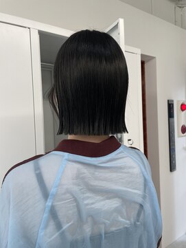 ヌーヴェル(nouvelle) darkgray×切りっぱなしBob