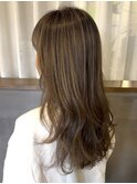 シアーグレージュ×大人ロング／30代・40代