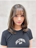 ロンググレージュ暗めカラー韓国ヘア顔周りレイヤー_F21100