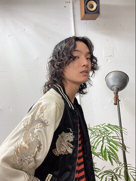 シータ(CITA) メンズウルフパーマ