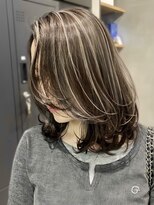 シャルムバイケンジ(Charm.by KENJE) デザインカラーバレイヤージュ細めハイライト白髪ぼかし東京銀座