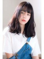 エルフォ(elfo)&nbsp;【elfo】黒髪はゆるパーマで軽く見える