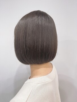 バトー バイ トリコ 船橋北口店(BATEAU by tricot) ワンレンボブ×マットアッシュ×艶髪