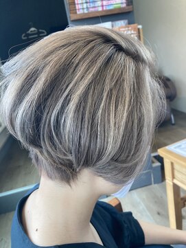 アンバー(amber) ショートレイヤー