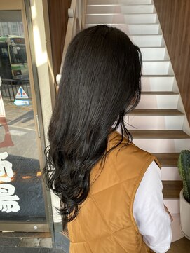 アヴァンス 天王寺店(AVANCE.) ブルーブラック×透明感