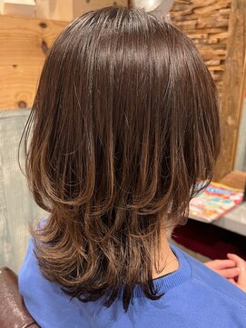 コーエン(coaen) ミディ×ウルフカット