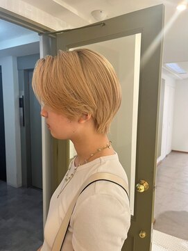 エミィ(emme) 【emme×笹川】ハイトーン/大人ショート