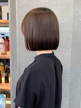 ロンド 表参道店(Lond) ◇ボブ 切りっぱなしボブ 髪質改善 縮毛矯正 表参道