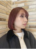 レッドブラウン　赤髪　ボブ　切りっぱなしボブ 前髪なし