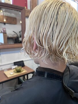 アイノベル(‘Inovel’) 艶髪全頭ケアブリーチ】ダブルカラー＋oggiottoトリートメント