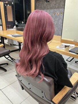 ラウル(Laulu) デザインカラー/レイヤーカット/ウェットヘア/オリーブベージュ