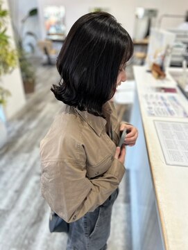 サロンド ベレーザ トータ(salao de beleza tota) ミディアムボブ　くびれボブ