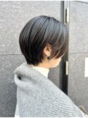 40代50代60代耳かけショート前髪なしハンサムショート白髪ぼかし