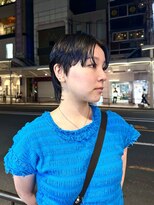 スノッブエンバンプ(snob enVAmp) ブルー×ブラックのデザインショート