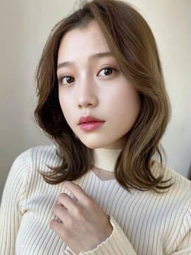 エインアンリー 明治神宮前(AIN.ANLY.) 韓国ヘア顔周りレイヤー青髪似合わせカット20代30代