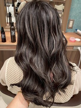 エジョン 八幡山店(Aejon) 大人レイヤーカット白髪ぼかし脱白髪染め40代50代60代