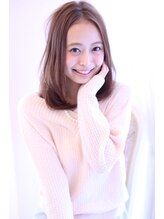 リリークラウン(Lily Crown)&nbsp;ミディボブ