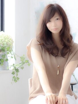 ニーケ 池袋 池袋西口(nike) 【nike池袋】愛されエアリーミディー