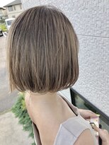 クルー(krew) ハイトーンボブ