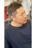 外国人風カラーでダンディに！格上げショート