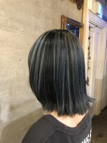 アティック ヘアーデザインアンドリラクゼーション(attic hair design&relaxation)&nbsp;ハイライトカラー
