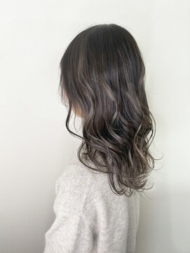 ルチェア ヘア(Lucea Hair) ナチュラルハイライト