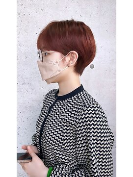 アンダーバーホワイト 広島 並木店(_WHITE) アプリコットオレンジ/耳掛けコンパクトショート