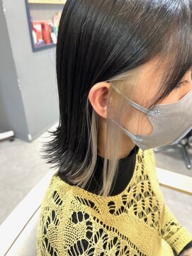 グラッシー センター北店(GLASSI) 【インナーカラー】ホワイトグレージュカラー★外ハネボブ★坂田