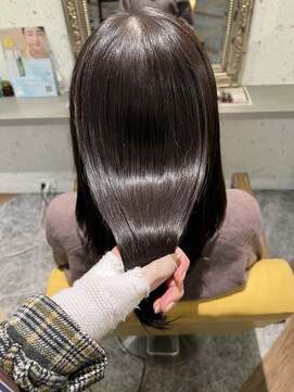 ムーン(moon) #イメチェンヘアスタイル#チェリーブラウン#モードヘア