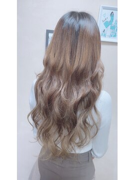 レアナ バイ ニーナ(Leana by NINA) #プルエクステ