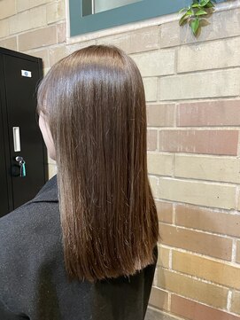 エルテ(ERTE) 【アッシュベージュ】ぱっつんロング