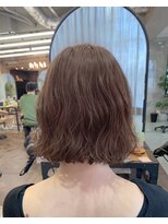 ロシェ 横浜店(loche)&nbsp;ゆるふわパーマ×ぱつっとミニボブ[横浜駅]